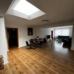 Lejlighed Frisch Sanierte Und Grosse Helle In