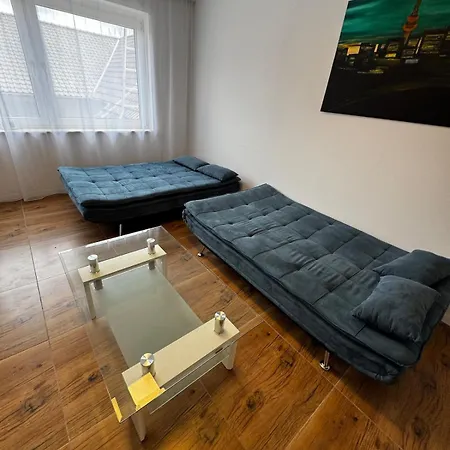 Frisch Sanierte Und Grosse Helle In דירה לונה