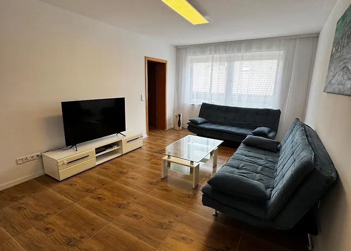 Frisch Sanierte Und Grosse Helle In דירה